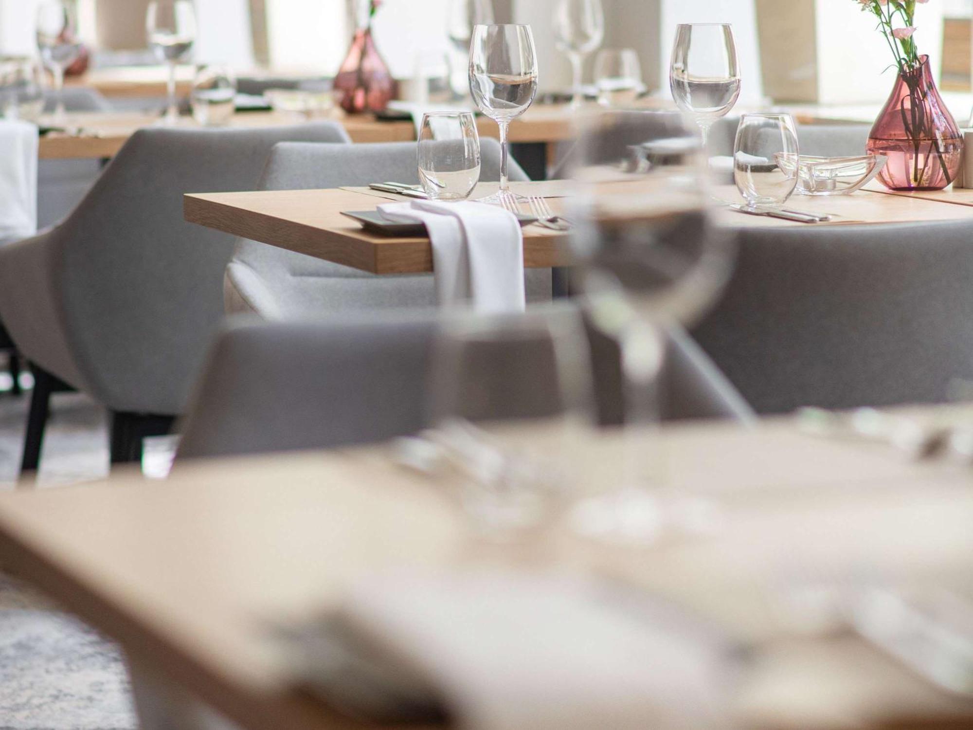 Mercure Opole Bagian luar foto